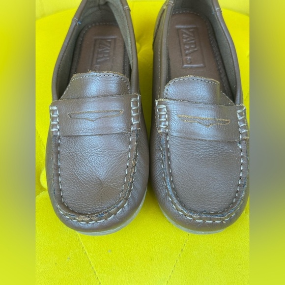 Zara Brown Leather Loafers Slip-On Classic - Picture 2 of 10